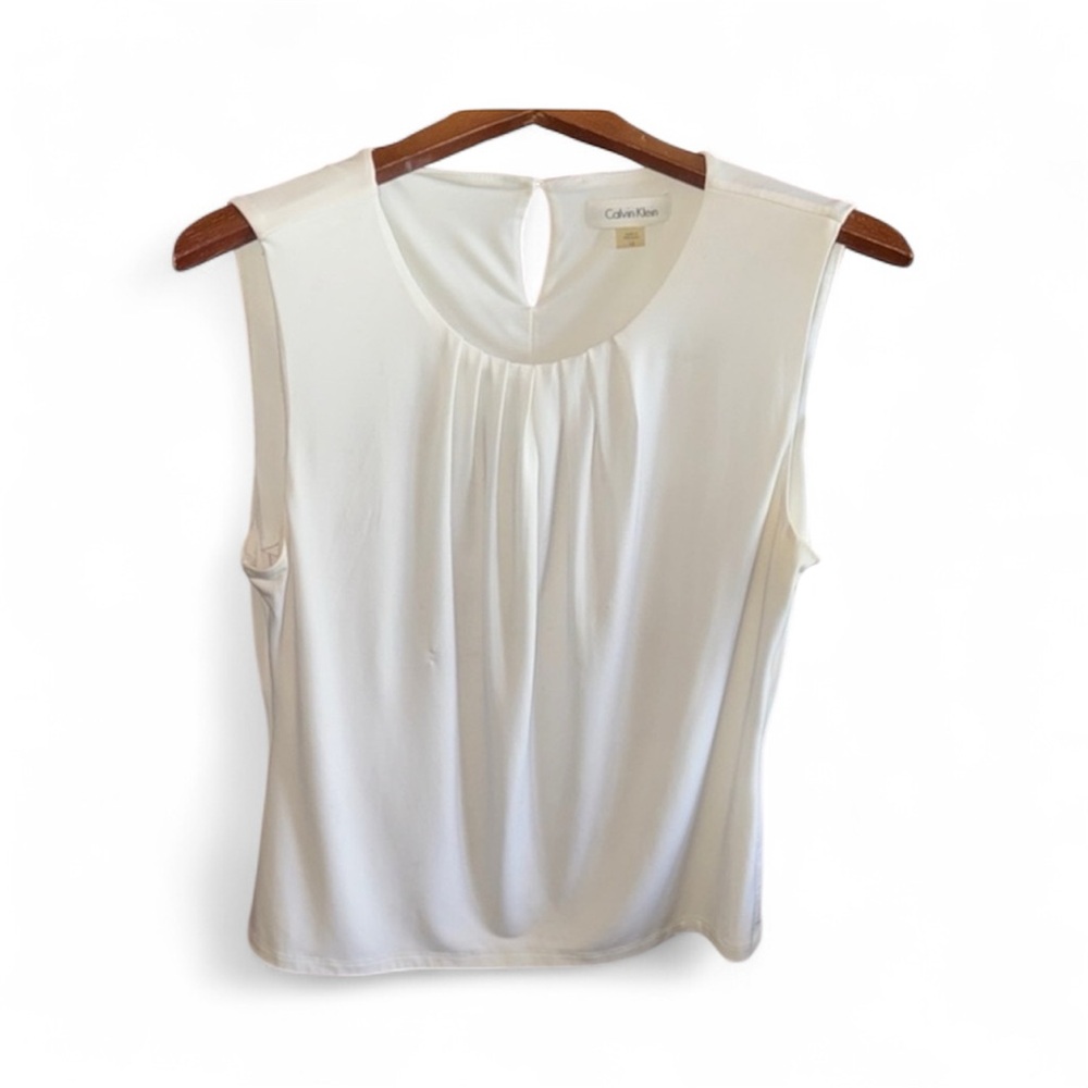 Calvin Klein Womens Size 12 White Pleated Sleeveless Shirt Sophisticated Blouse